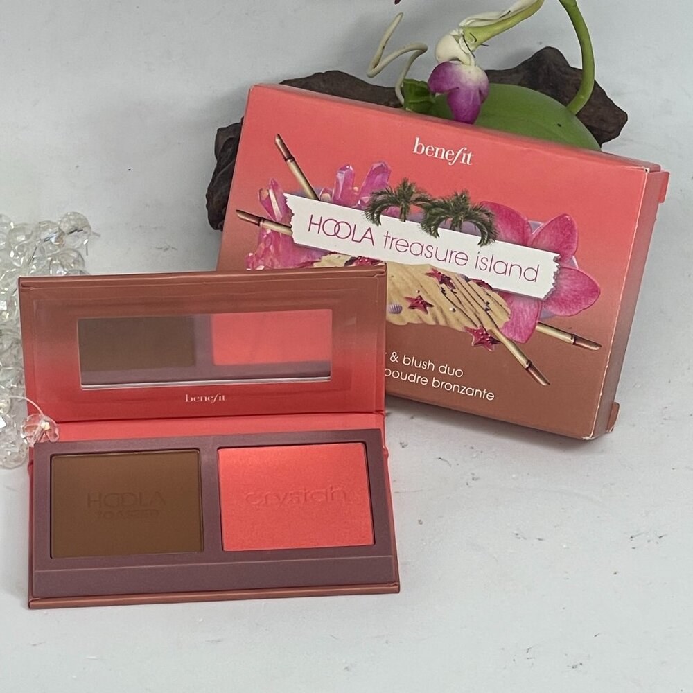 Benefit Hoola Treasure Island Bronzer & Blush Duo - Hoola Toasted ~ Crystah -NIB - Picture 2 of 6